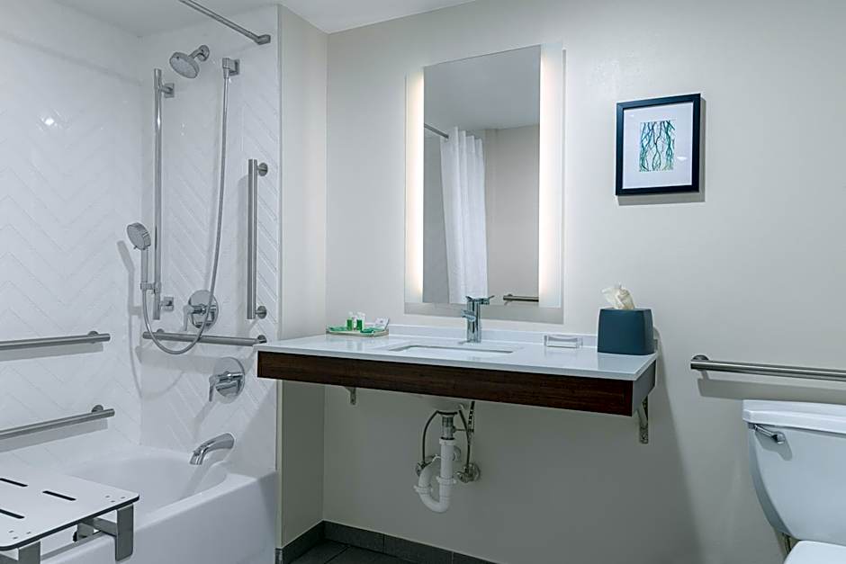 Holiday Inn Cleveland By IHG