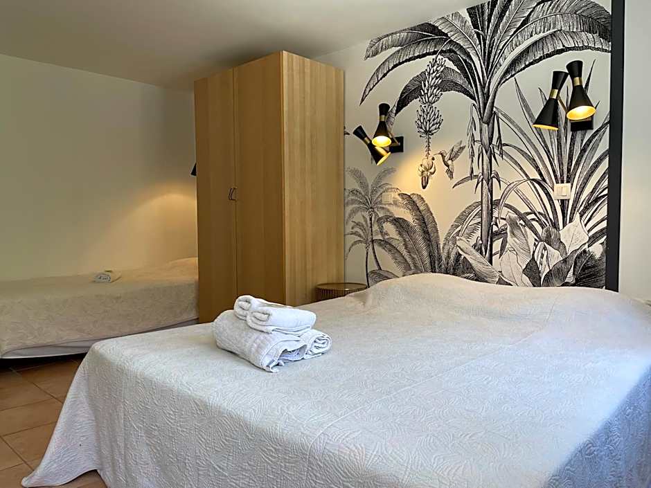 "Cap Riviera" Hotel & Restaurant Saint Aygulf