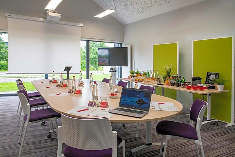 ibis Pontorson Baie Du Mont Saint Michel