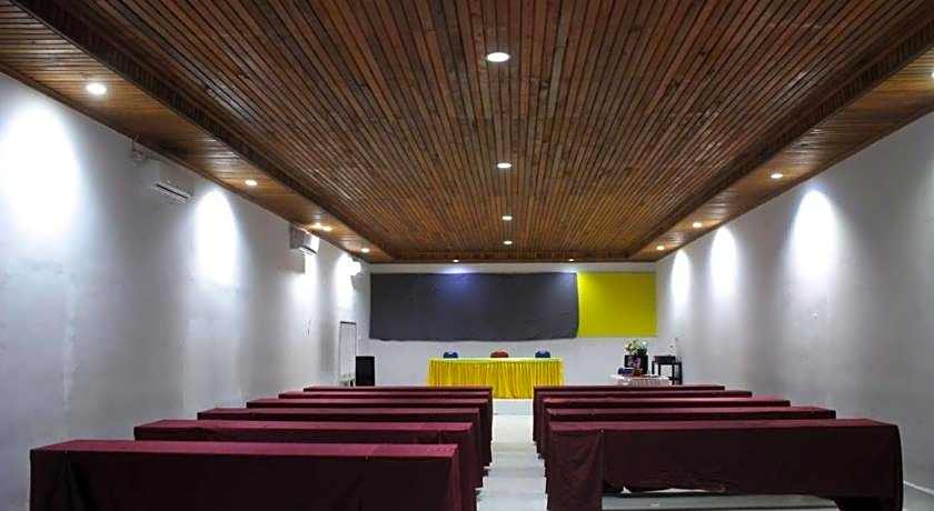 RedDoorz @ Pasangkayu Mamuju Utara