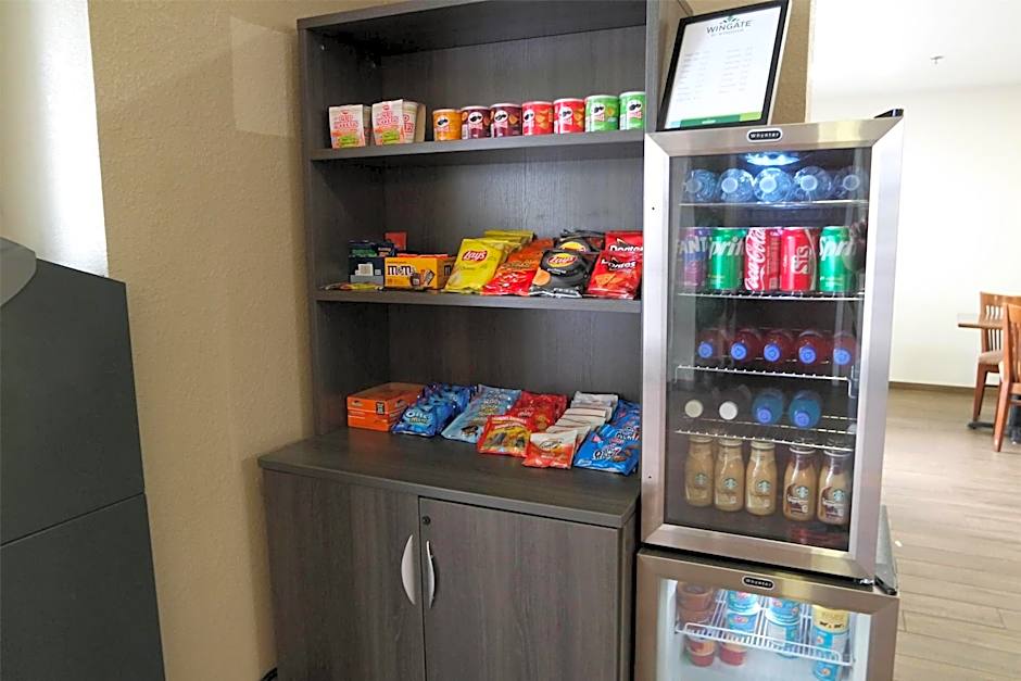 Wingate by Wyndham Kings Bay Naval Base / I-95