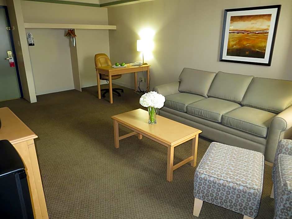 Edmonton Inn and Conference Centre