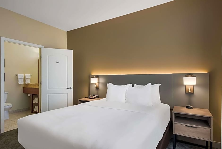 Comfort Inn & Suites Barnesville - Frackville