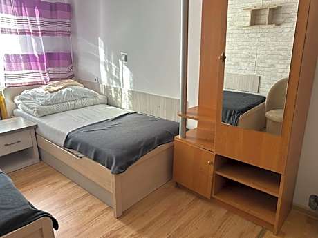 Double or Twin Room with Washbasin