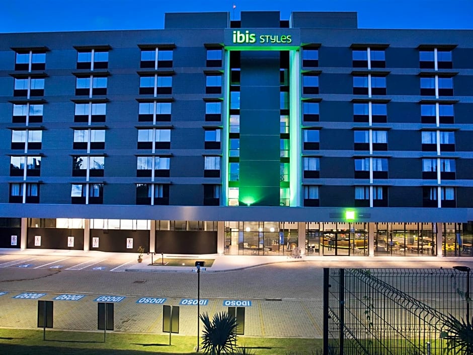 ibis Styles Taubate