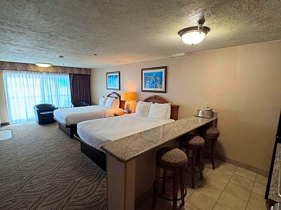 Promenade Inn & Suites Oceanfront