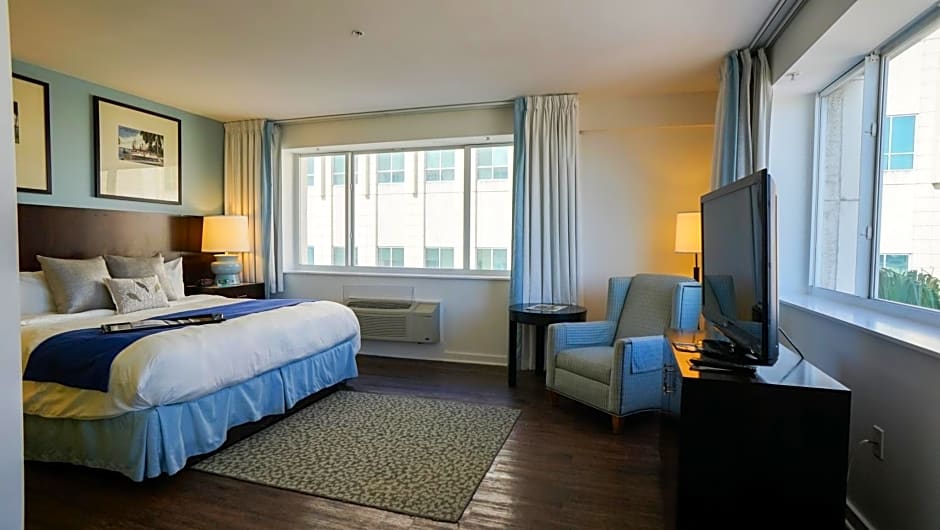 The Banyan Hotel Fort Myers, Tapestry Collection by Hilton