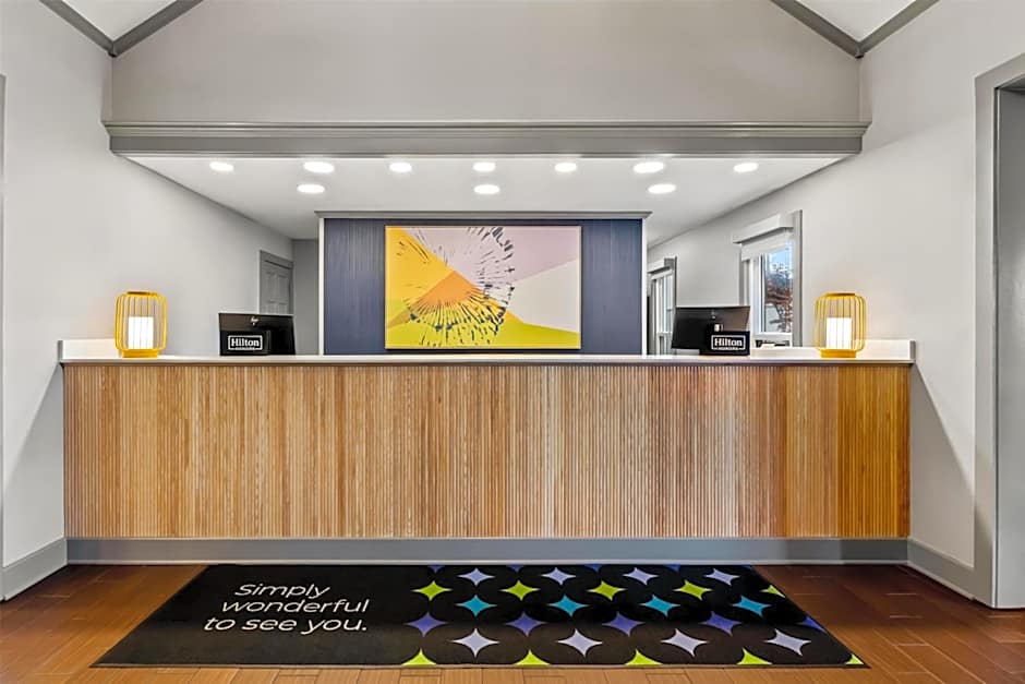 Spark by Hilton Wytheville Holston Rd I 81