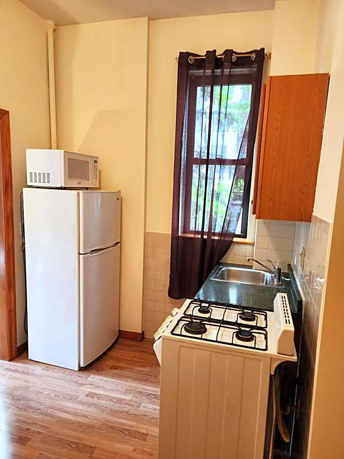 West 30th Street Guest House