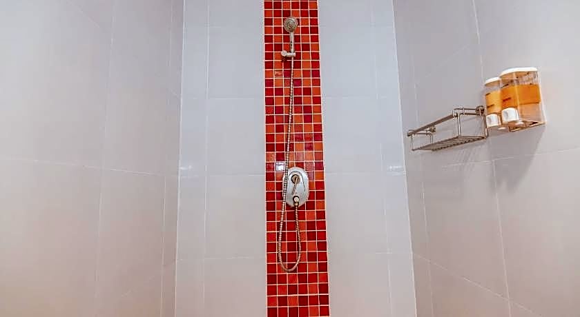 Original Orange Hotel