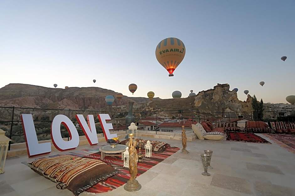 Underground Cave Suites Hotel