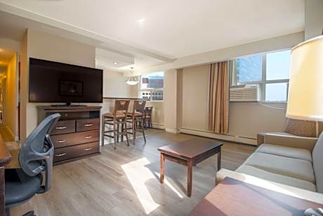 Coast Two Bedroom Suite