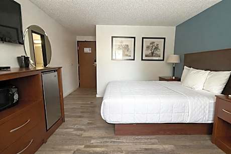 Queen Room - Disability Access