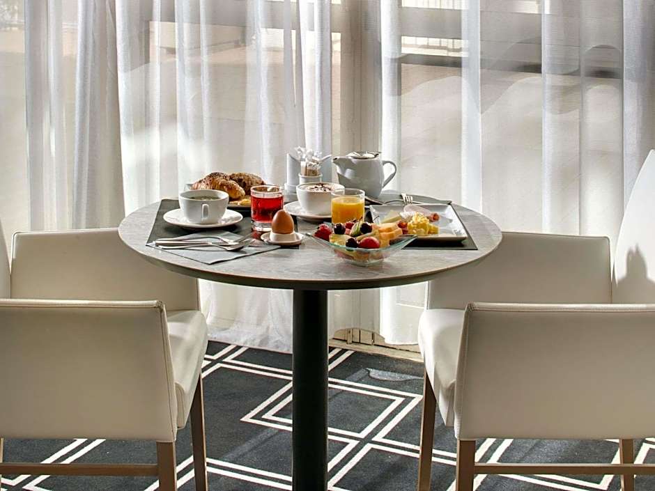 Mercure Montpellier Antigone Hotel