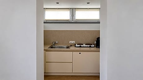 Budget Single Room