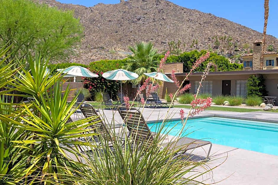 The Hideaway - 21 and Over - A Town & Desert Boutique Hotel
