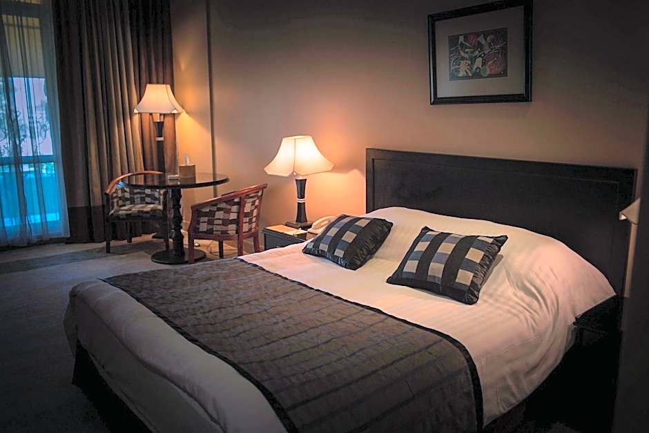 Century Park Hotel