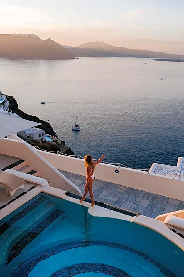 Santorini Secret Premium