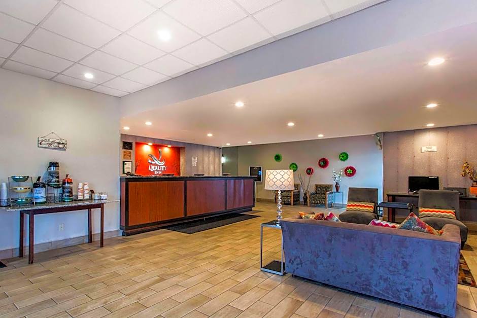 Quality Inn West Springfield