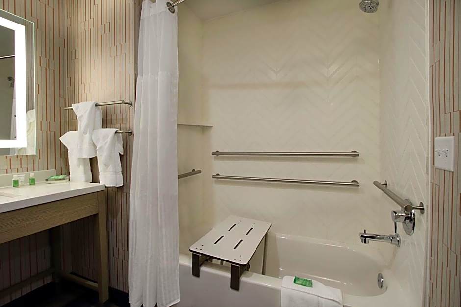 Holiday Inn Hattiesburg North By IHG