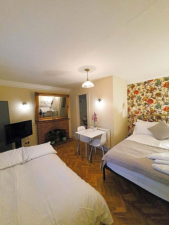 The Lodge Stanwell