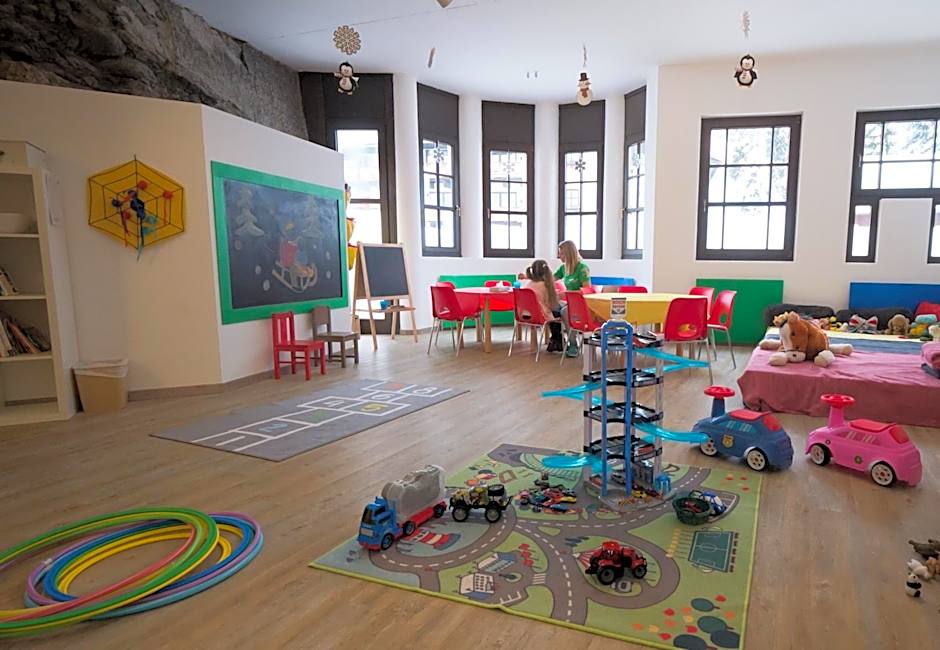 Family Hotel Schloss Rosenegg