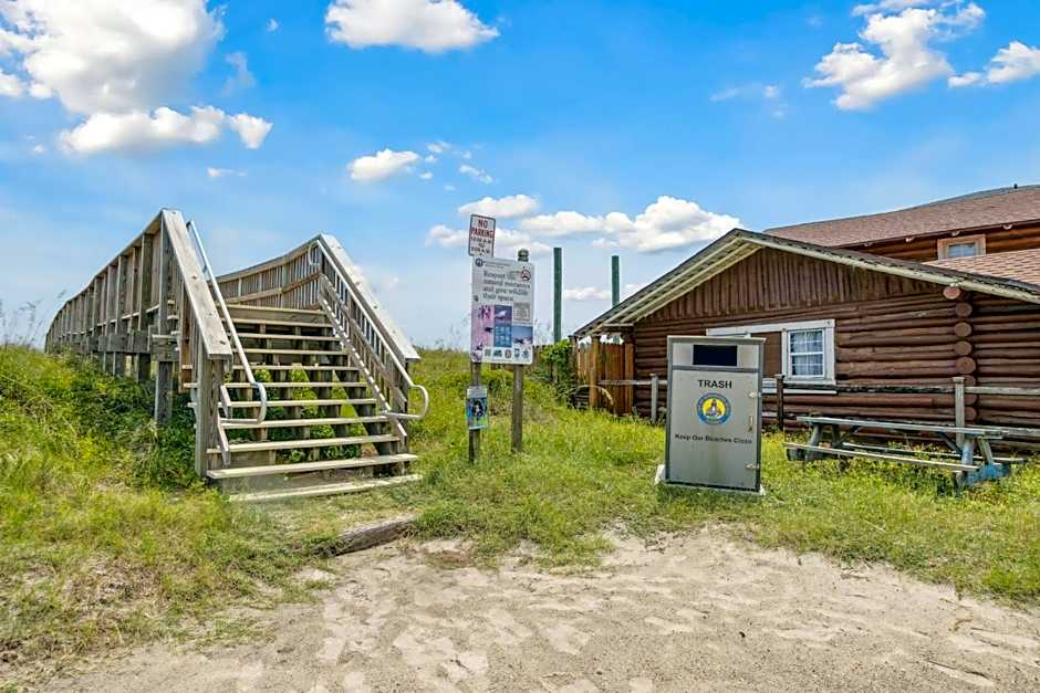 Beach 5 Villas on Amelia Island steps to the Ocean