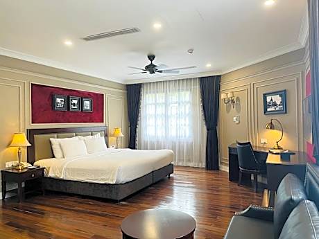 Suite with City View