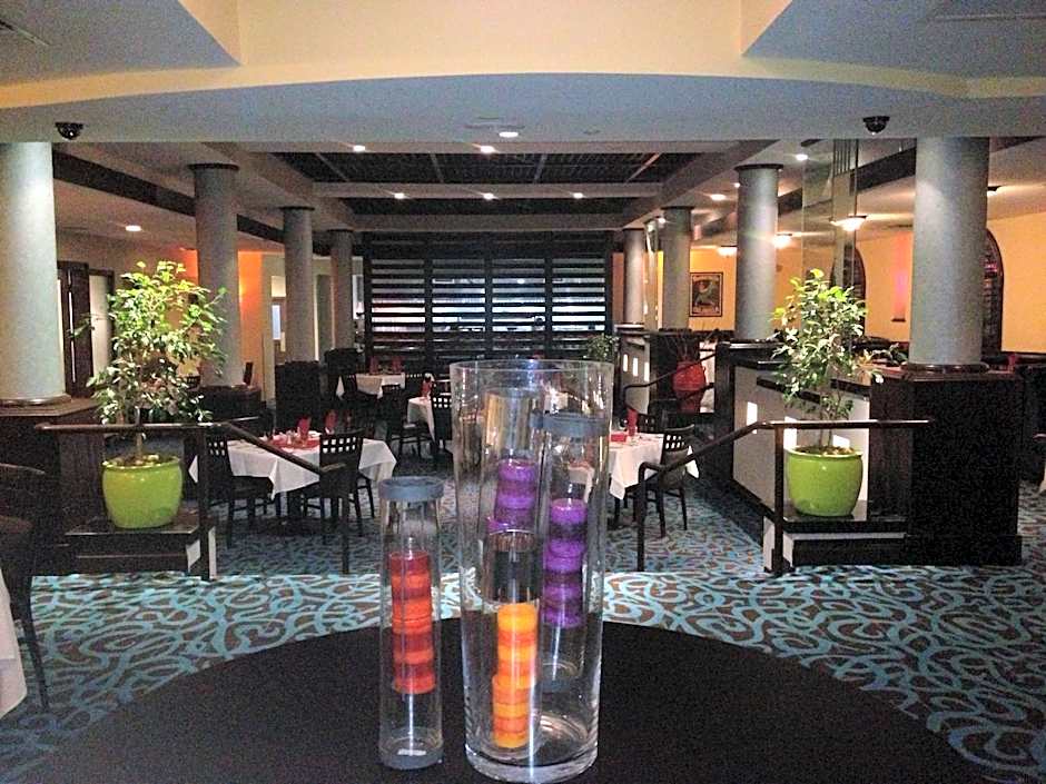 DoubleTree by Hilton Chatsworth