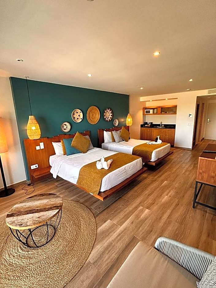 Orient Beach Hotel