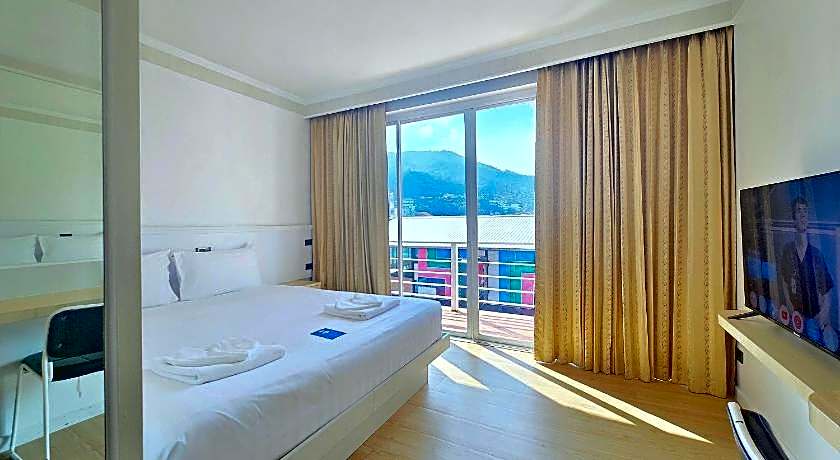 Sira Boutique - Newly renovated