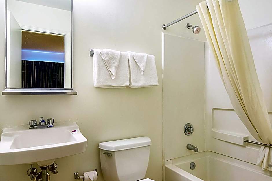 Motel 6-Fayetteville, NC - Fort Liberty Area