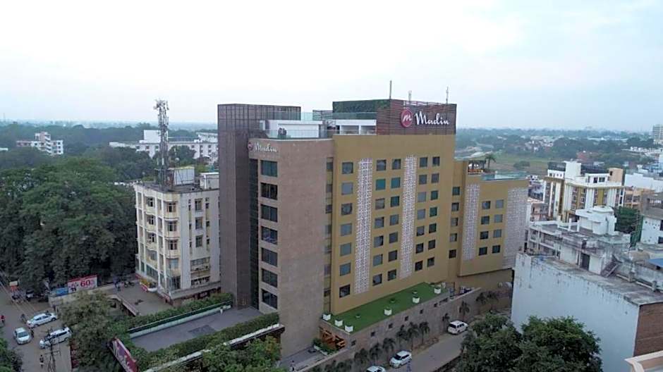 Photo 1 of 43 of Hotel Madin