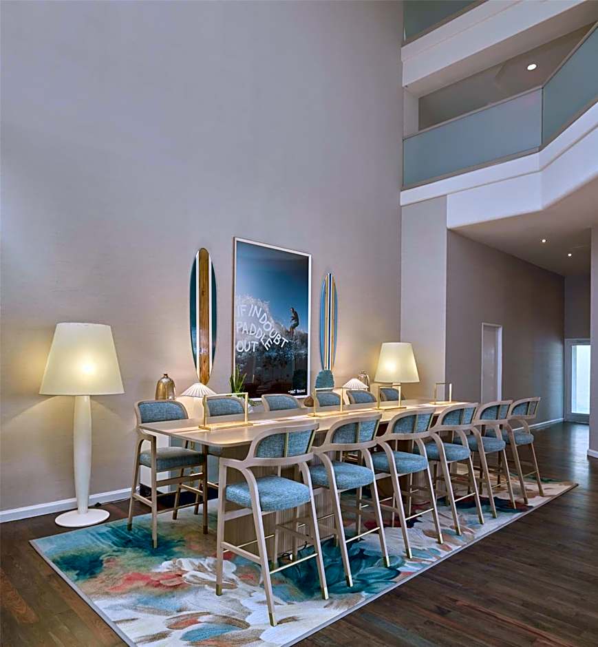 Hyatt Centric Delfina Santa Monica