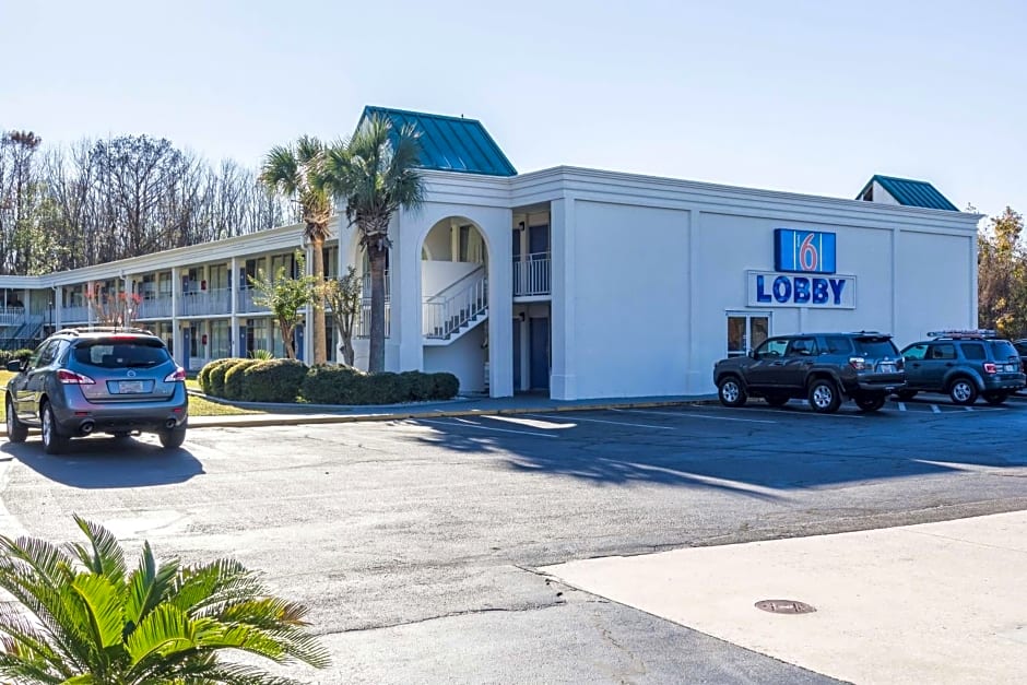 Motel 6-Townsend, GA