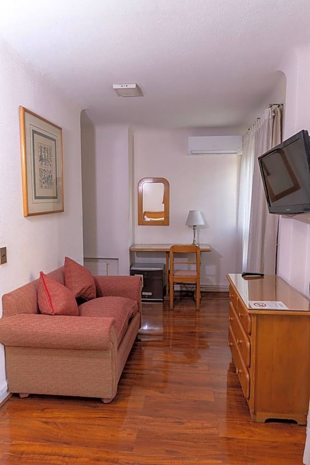 Hotel Canciller - Ex Hotel Presidente