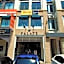 Hotel O Lm Residence