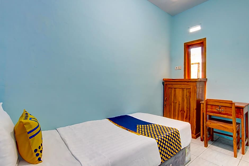 SPOT ON 92814 Gioba Kost Syariah