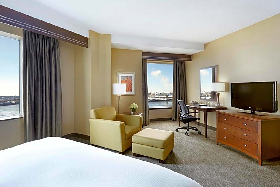 Saint John Harbourfront Hotel