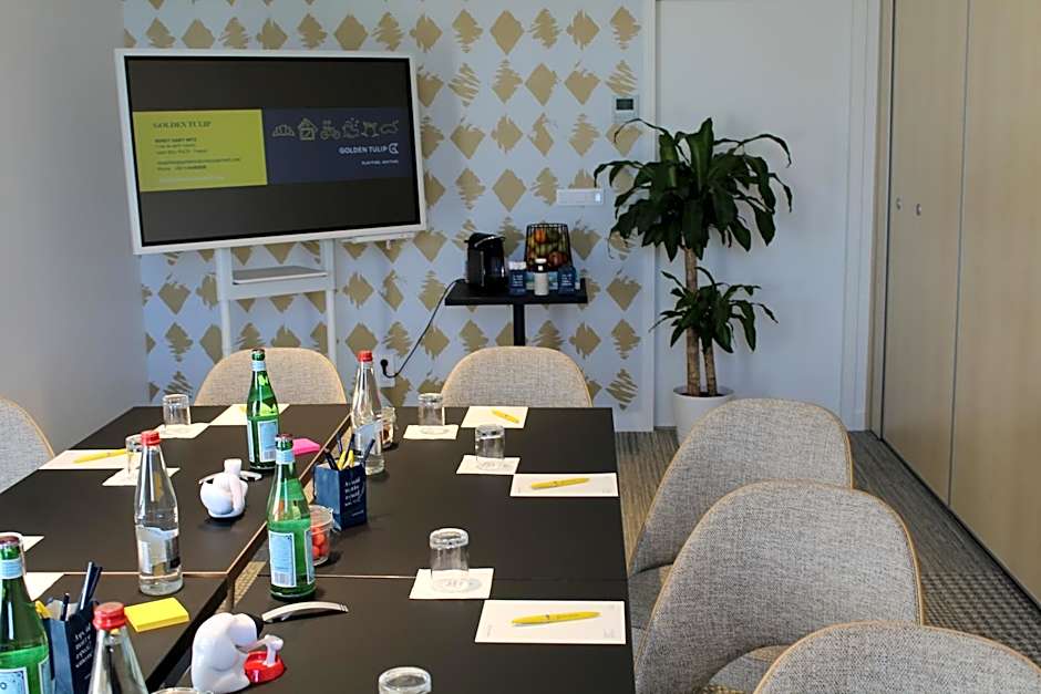 Golden Tulip Roissy Saint Witz