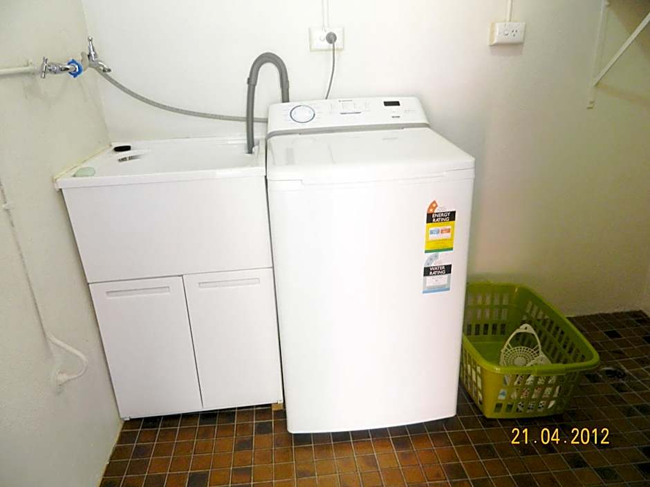 Champion Bay Apartments