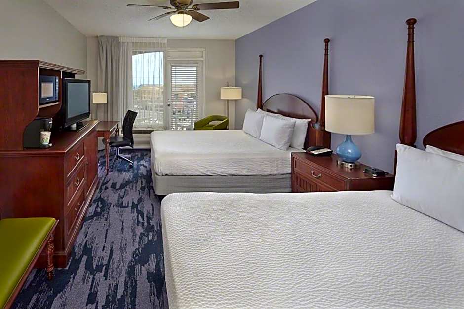 SummerPlace Inn