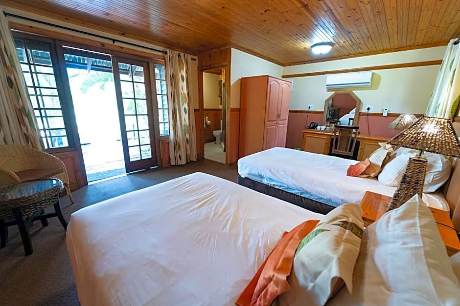 Gooderson Bushlands Game Lodge