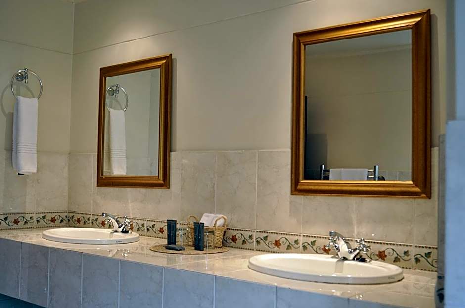 The Highlander Hotel Dullstroom