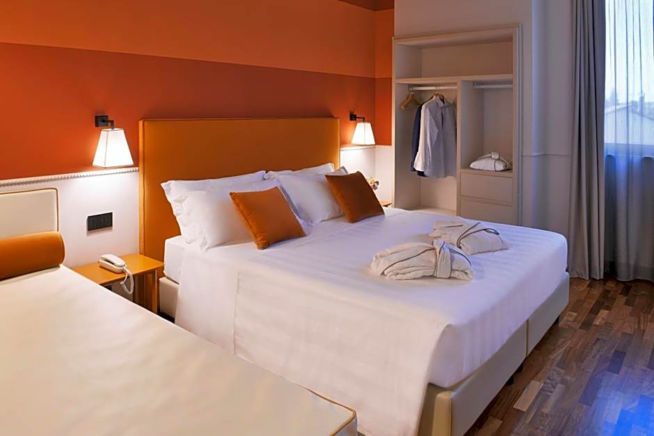 Hotel Torresi