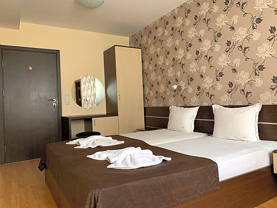 Family Hotel Piter