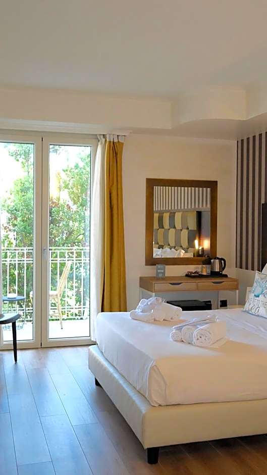 JR Resort Logos Forte dei Marmi