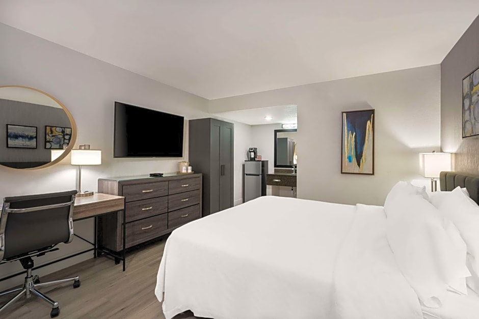 SureStay Plus Hotel by Best Western Scottsdale North