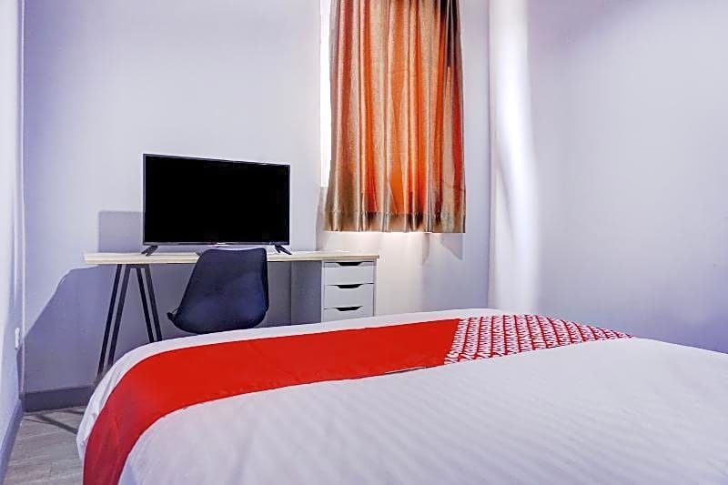 OYO 1805 Fatmawati Mansion Syariah