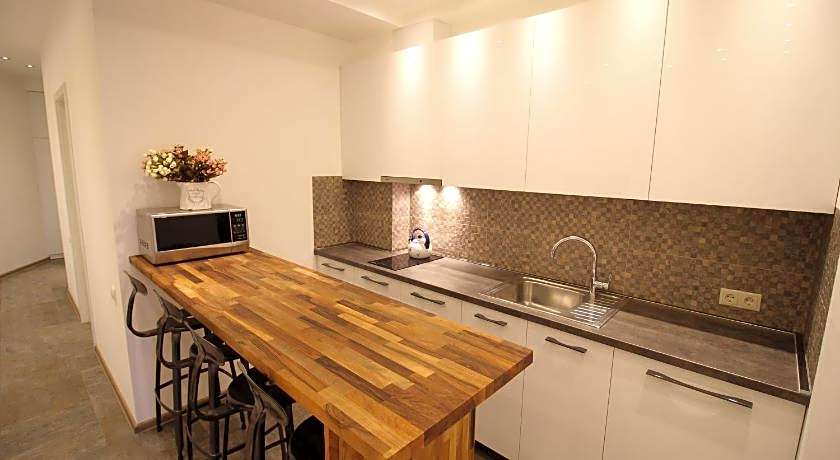 Super Luxury Apartments